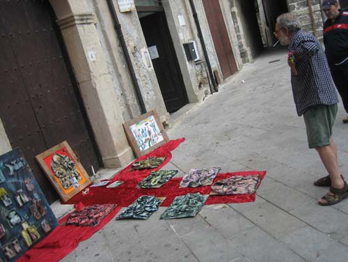 un altare d'arte per la valle avvelenata